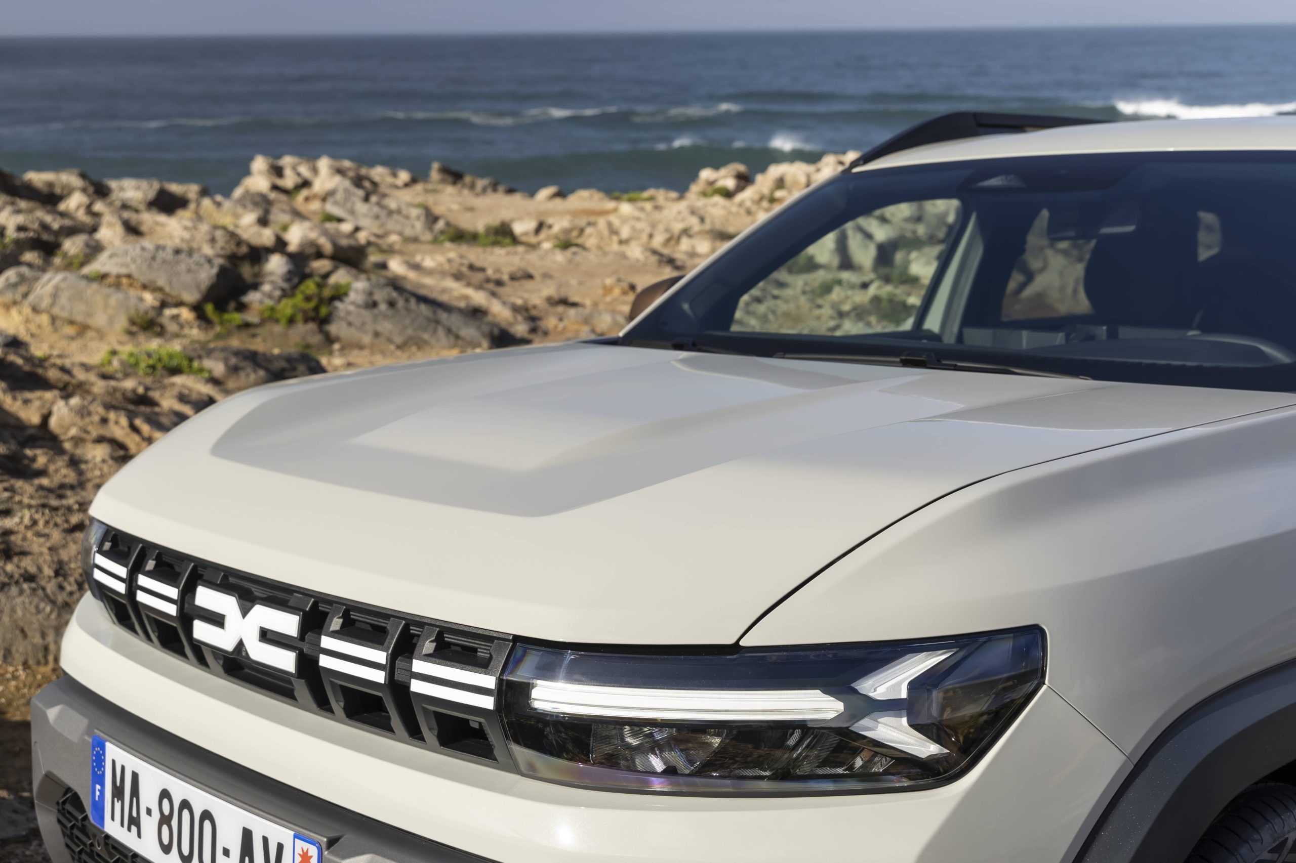 Na Ženevském autosalonu představí značka Dacia tři světové premiéry
